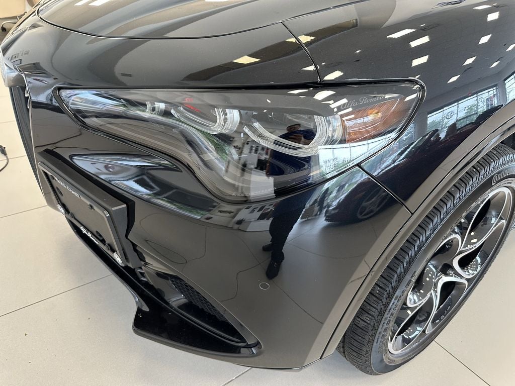 2024 Alfa Romeo Stelvio Veloce AWD