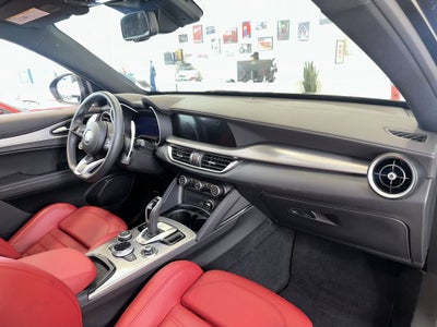 2024 Alfa Romeo Stelvio Veloce AWD