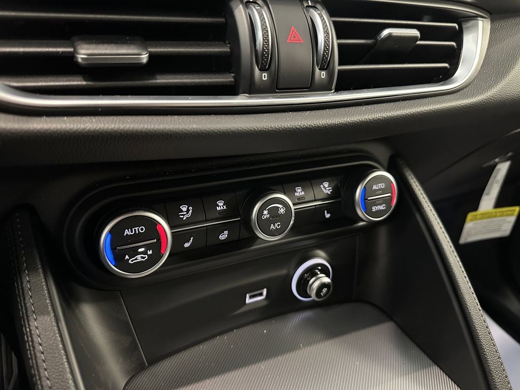 2024 Alfa Romeo Stelvio Ti AWD