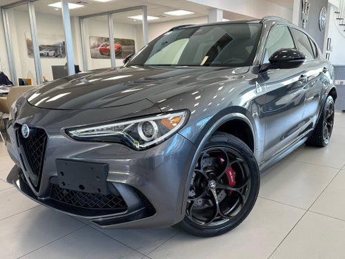 2023 Alfa Romeo Stelvio Quadrifoglio AWD
