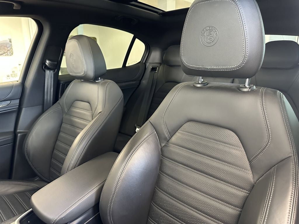 2023 Alfa Romeo Stelvio Quadrifoglio AWD