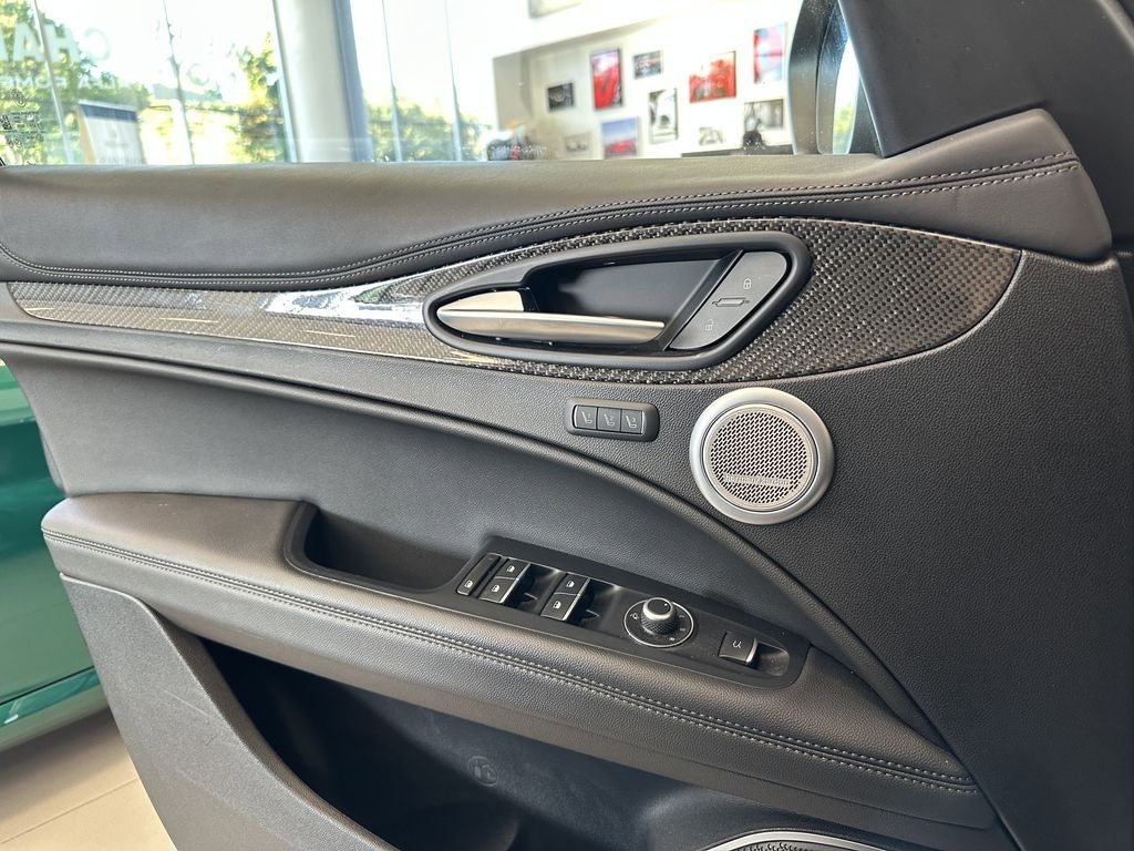 2023 Alfa Romeo Stelvio Quadrifoglio AWD