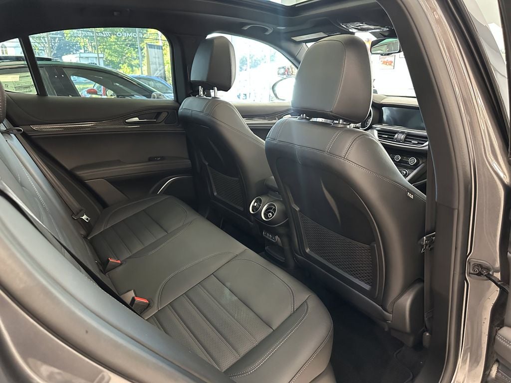 2023 Alfa Romeo Stelvio Quadrifoglio AWD