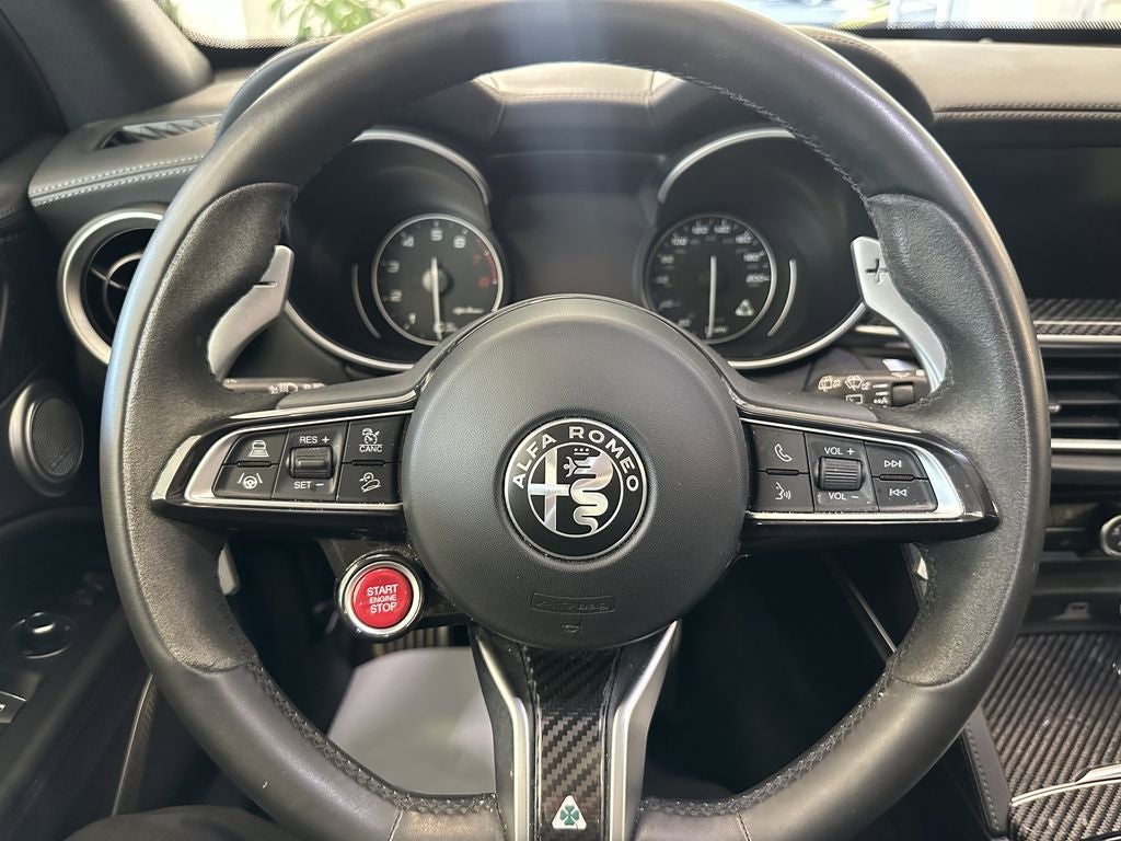 2023 Alfa Romeo Stelvio Quadrifoglio AWD