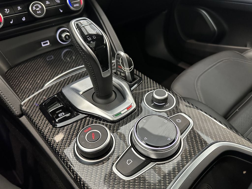 2023 Alfa Romeo Stelvio Quadrifoglio AWD