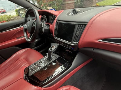 2023 Maserati Levante GT