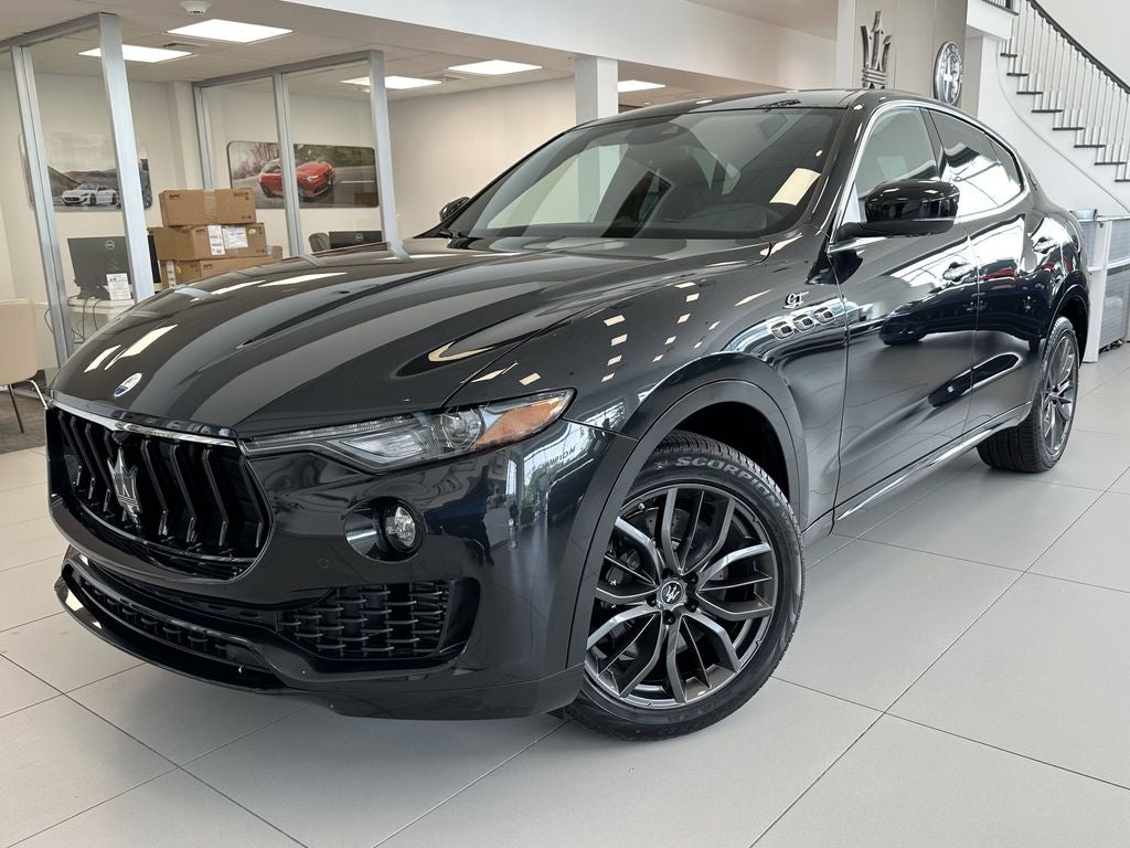 2024 Maserati Levante GT Ultima