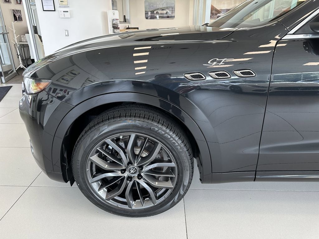 2024 Maserati Levante GT Ultima