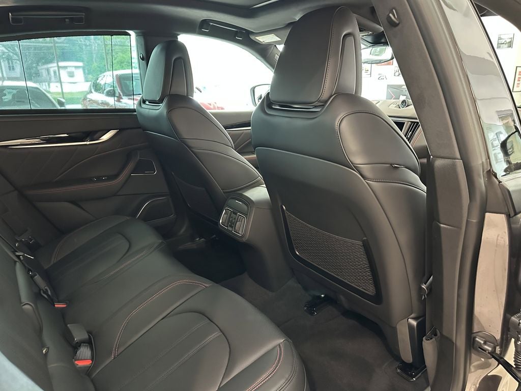 2024 Maserati Levante GT Ultima