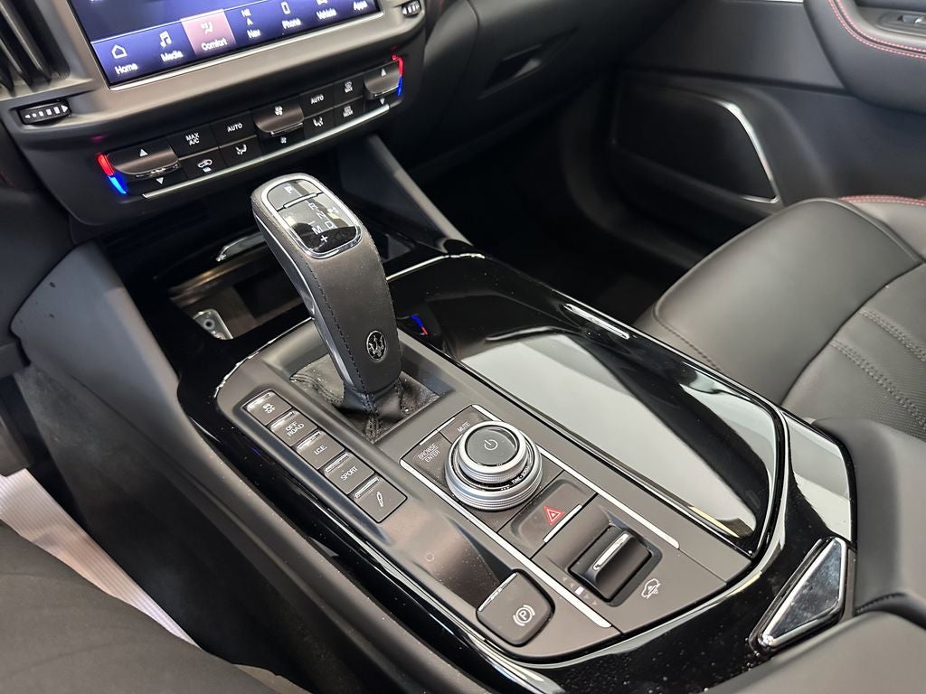 2024 Maserati Levante GT Ultima