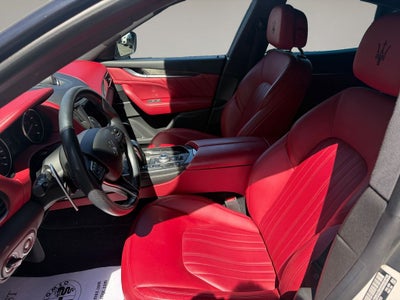 2022 Maserati Levante Modena