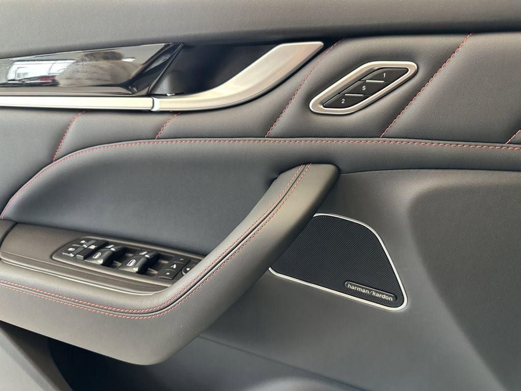 2024 Maserati Levante Modena Ultima
