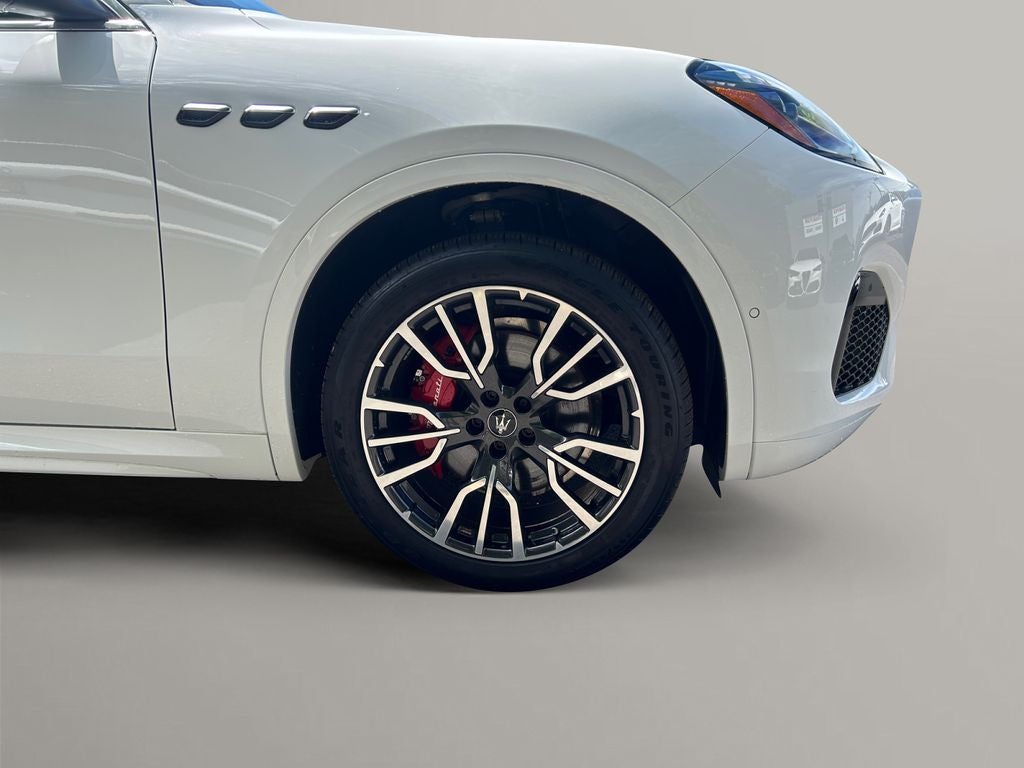 2025 Maserati Grecale Base