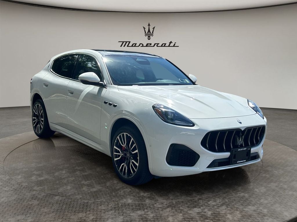 2025 Maserati Grecale Base