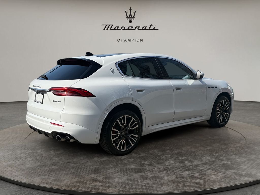 2025 Maserati Grecale Base